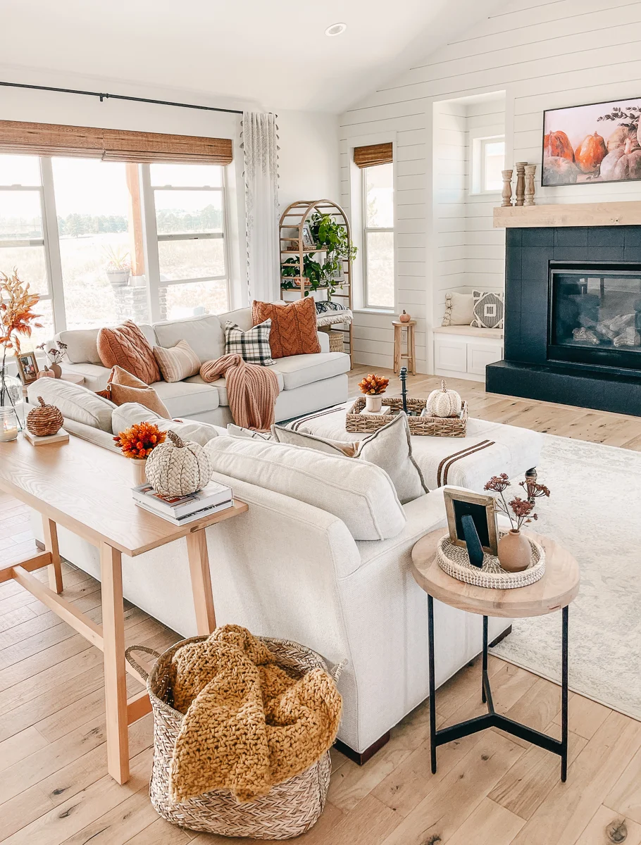 Cozy Fall Evenings: Simple Ways to Create Warmth at Home