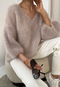 Stockholm Winter Outfits: A Minimalist Guide to Cozy & Chic Style