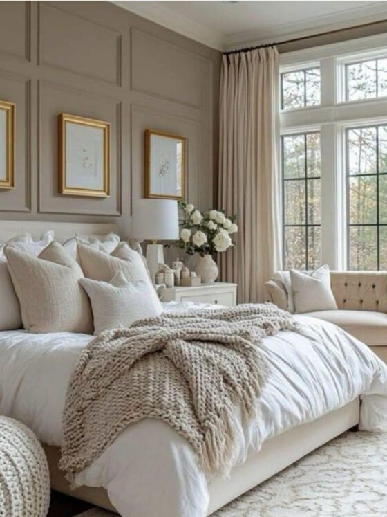 Minimalist Chic Bedroom Ideas: Create a Classy and Calm Retreat