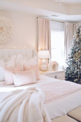 blush pink and gold holiday decorating ideas