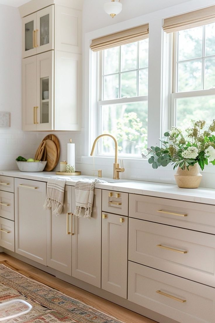 minimalist winter kitchen