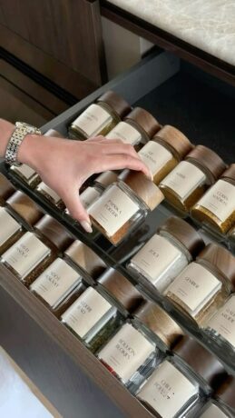  10 Minimalist Kitchen Habits That Keep Your Home Clean Every Day