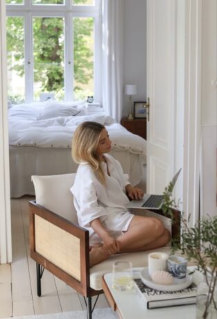 Powerful Insights Into Mental Clutter vs Physical Clutter 