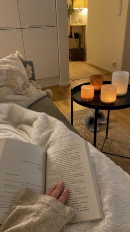 Home Feels Heavy at Night: 7 Powerful Ways to Create a Calm Evening Reset